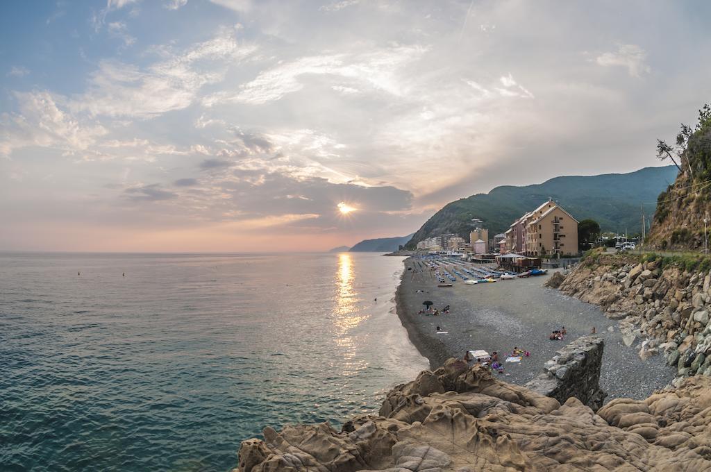 Residence Hotel Kriss Deiva Marina Exterior photo