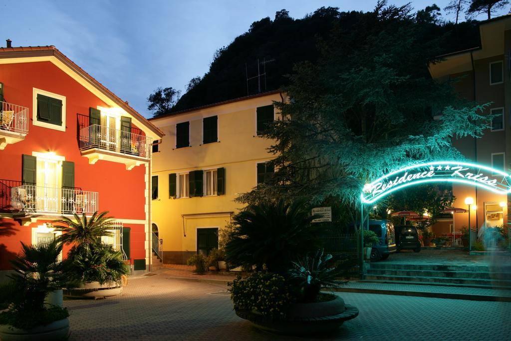 Residence Hotel Kriss Deiva Marina Exterior photo
